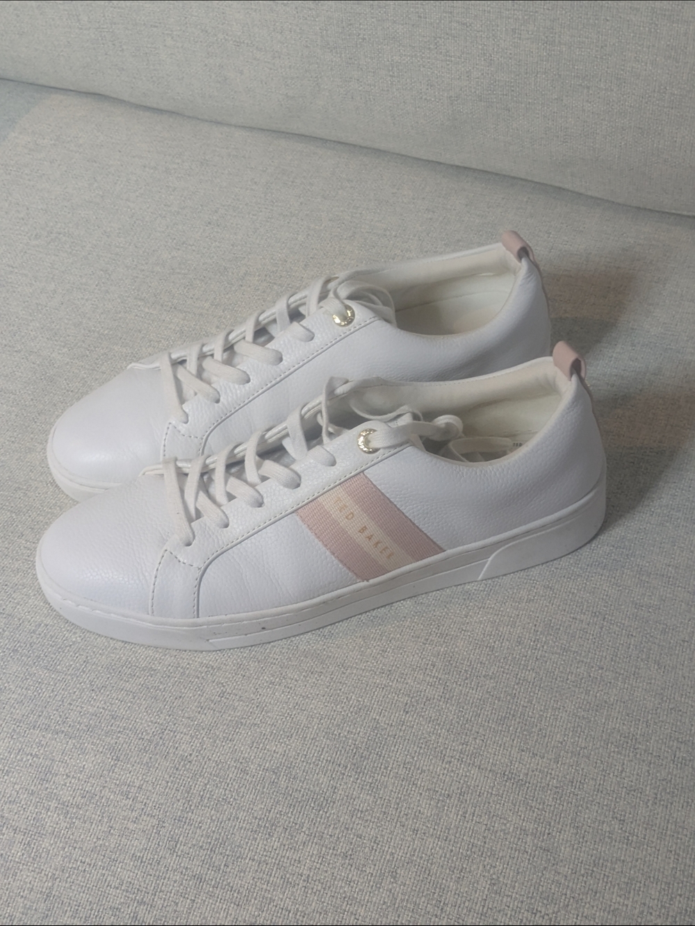 Ted Baker White Leather Sneakers Women'Size 11 Pink Stripe Lace-Up Low